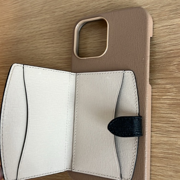 Morgan Colorblocked iPhone 13 Pro Max Cardholder Case - Picture 3 of 3